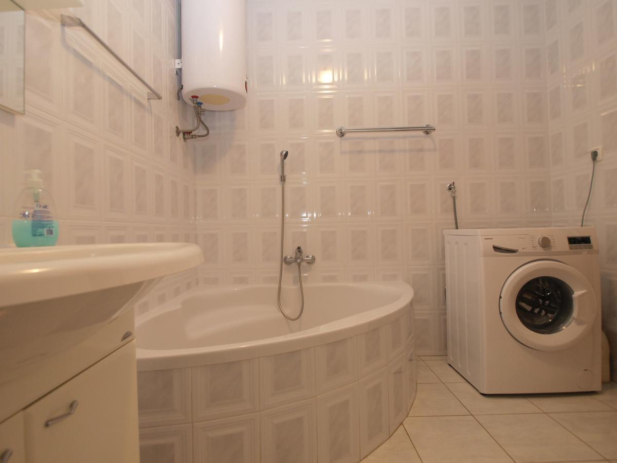 Apartment Dean 1595 Fažana エクステリア 写真