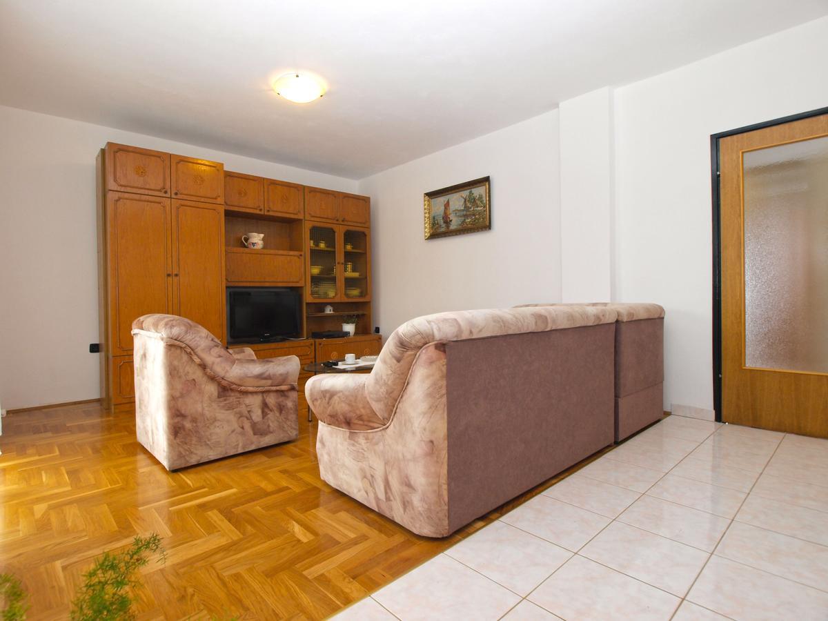 Apartment Dean 1595 Fažana エクステリア 写真