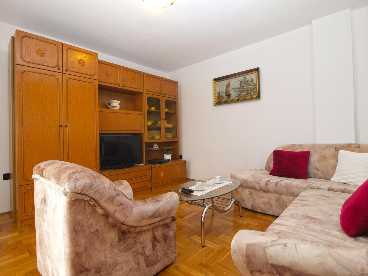Apartment Dean 1595 Fažana エクステリア 写真